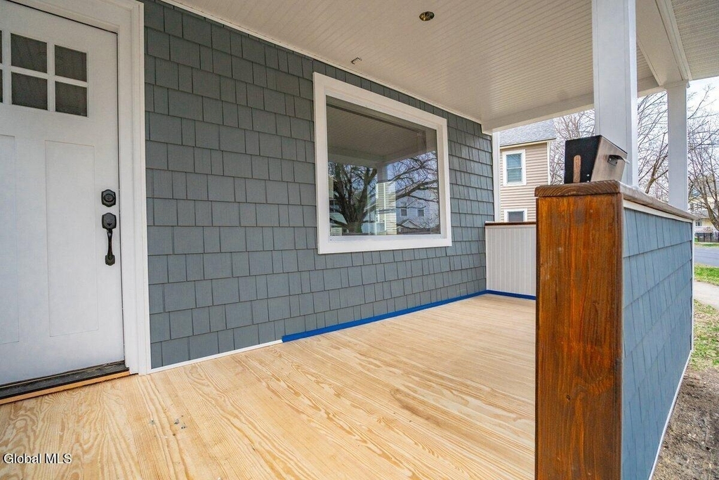 106 Van Dam Street - Photo 23