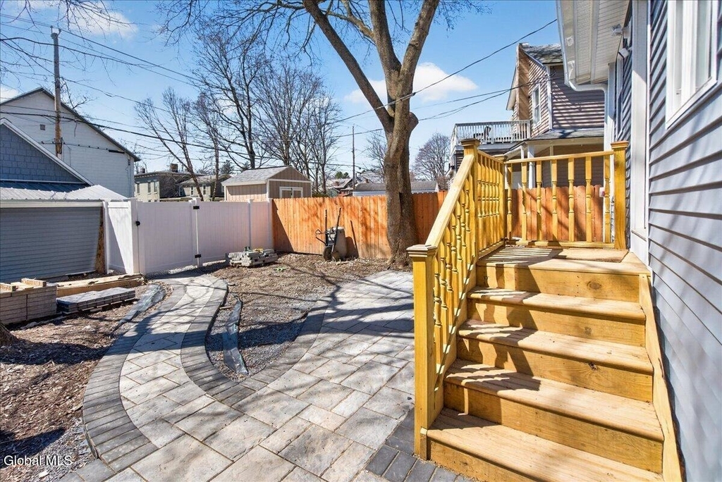 106 Van Dam Street - Photo 25