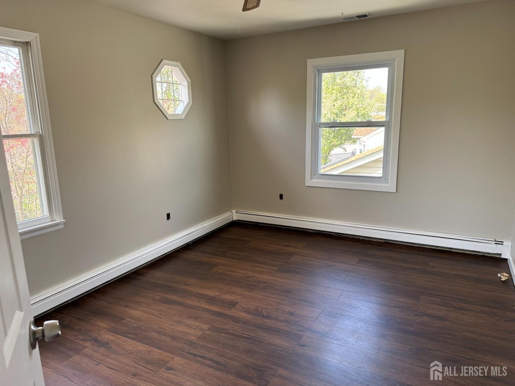 9 Scott Avenue - Photo 12