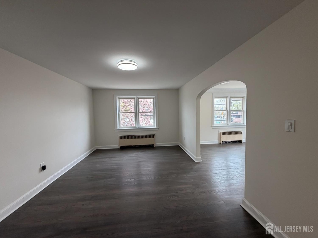 1020 Raritan Avenue - Photo 15