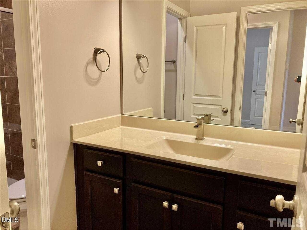 213 Churment Court - Photo 10