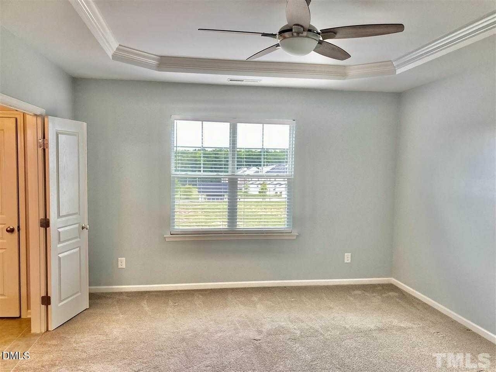213 Churment Court - Photo 7