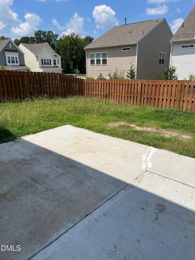 1026 Sweet Cream Court - Photo 32