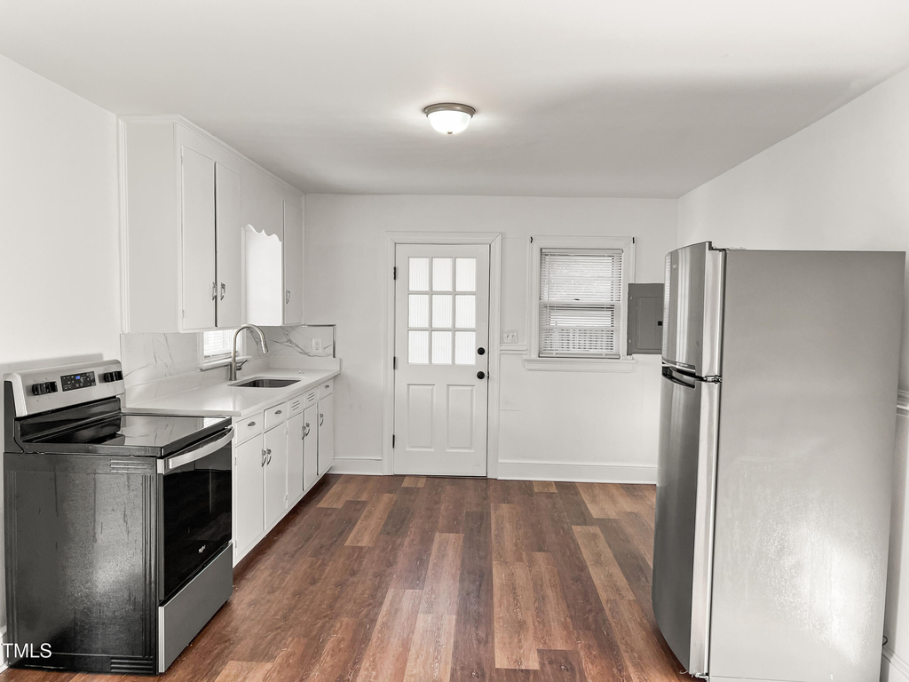 1800 Rosewood Avenue - Photo 4