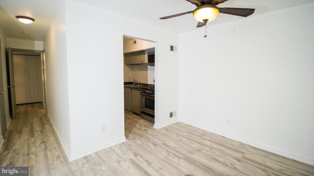 11602 Vantage Hill - Photo 1