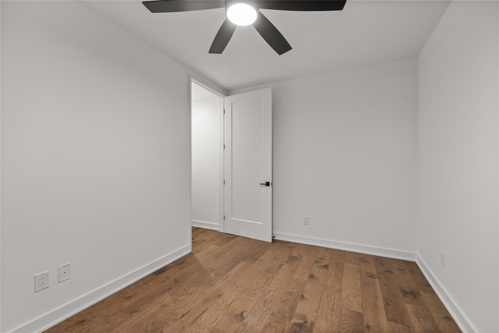 84 East Ave - Photo 7