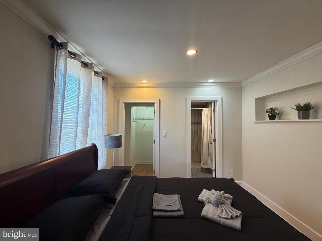 7105 Rising Sun Avenue - Photo 10