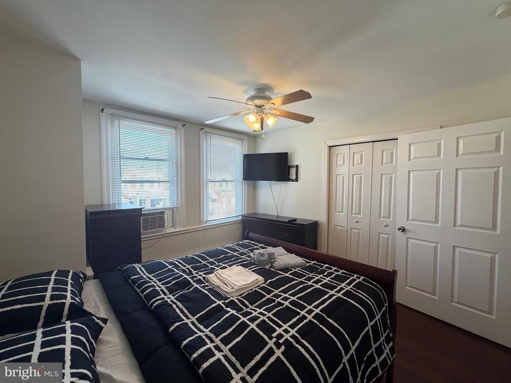 7105 Rising Sun Avenue - Photo 2