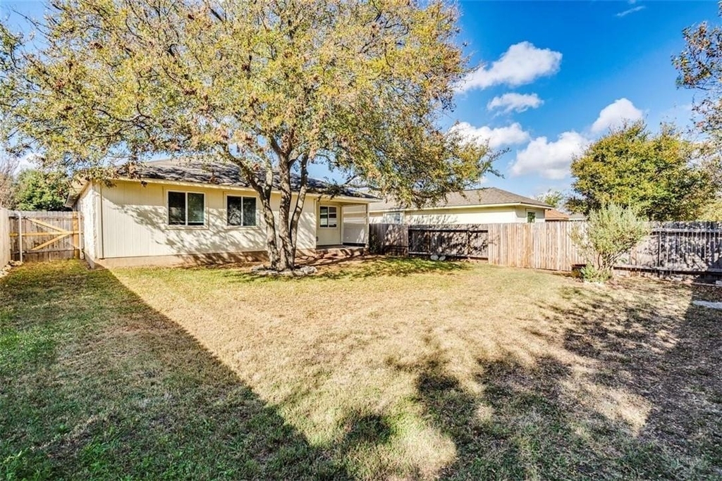 1307 Dillon Lake Bnd - Photo 25