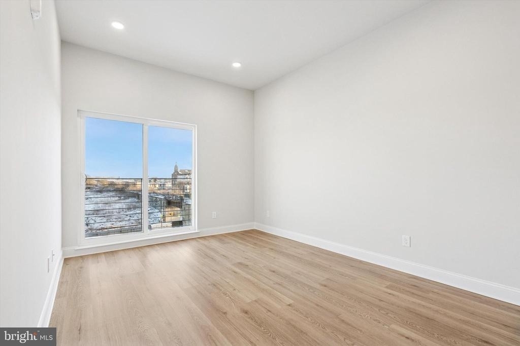 2157 E Lehigh Avenue - Photo 5