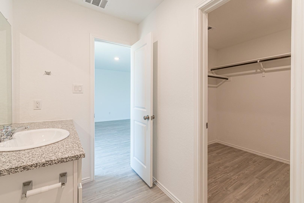 6406 Kemper Pl - Photo 23