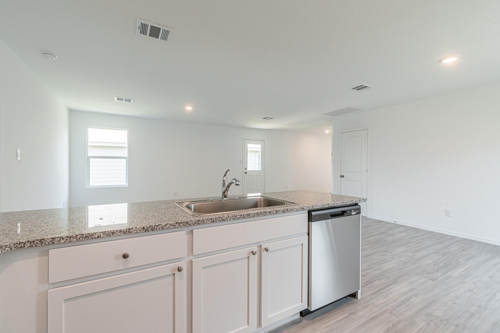 6406 Kemper Pl - Photo 17