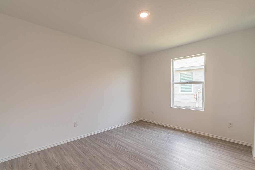 6406 Kemper Pl - Photo 13