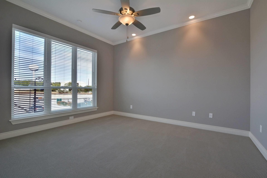 106 Bella Toscana Ave - Photo 13