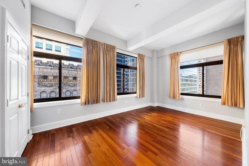 1500 Chestnut Street - Photo 8