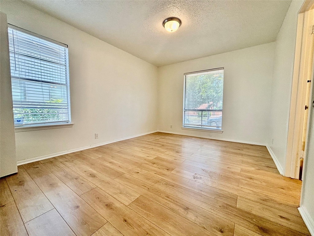 1708 Pennsylvania Ave - Photo 4