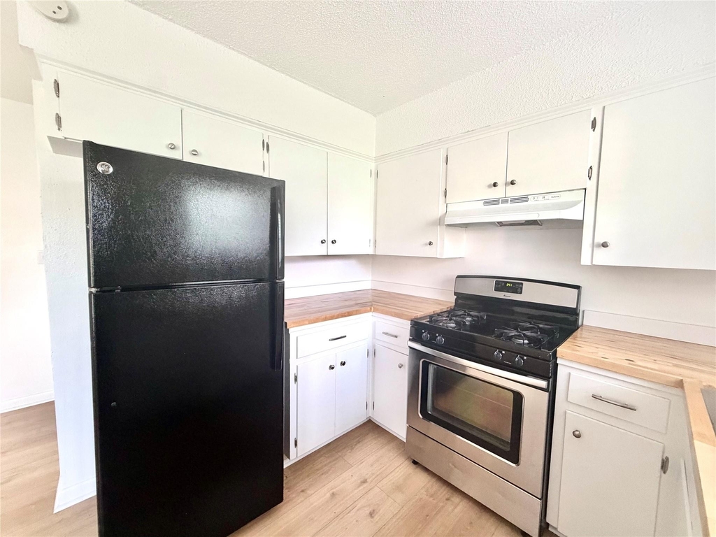 1708 Pennsylvania Ave - Photo 16