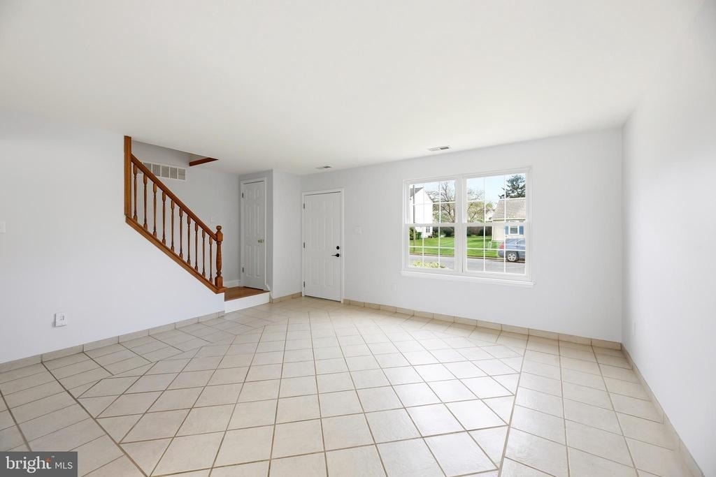 315 Catalano Lane - Photo 2