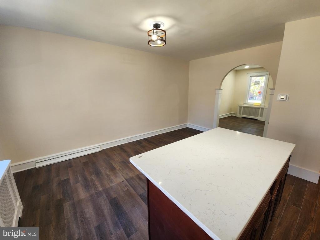 4621 Woodland Avenue - Photo 6