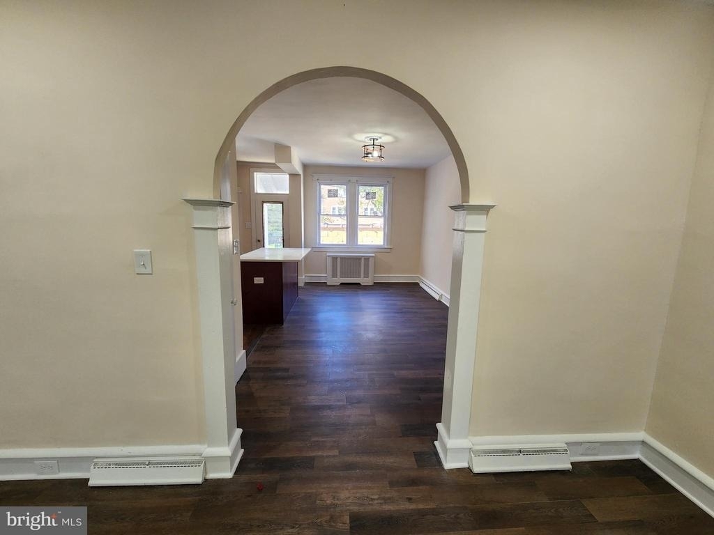 4621 Woodland Avenue - Photo 3