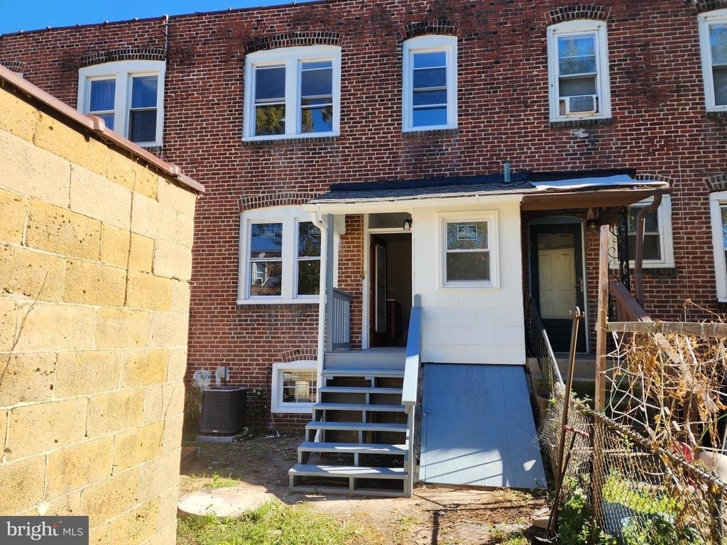 4621 Woodland Avenue - Photo 24
