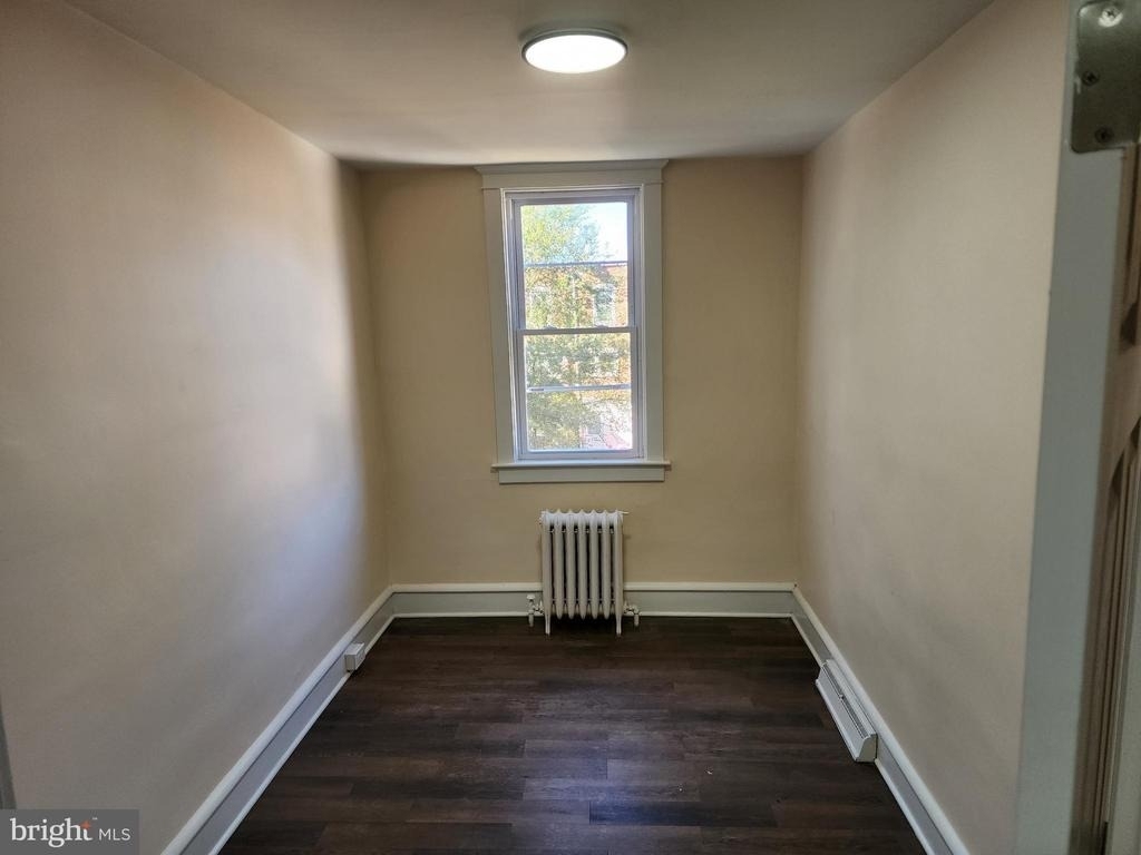 4621 Woodland Avenue - Photo 12