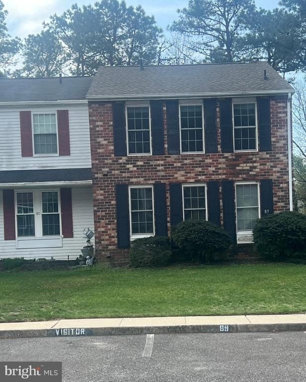89 Dorchester Circle - Photo 1