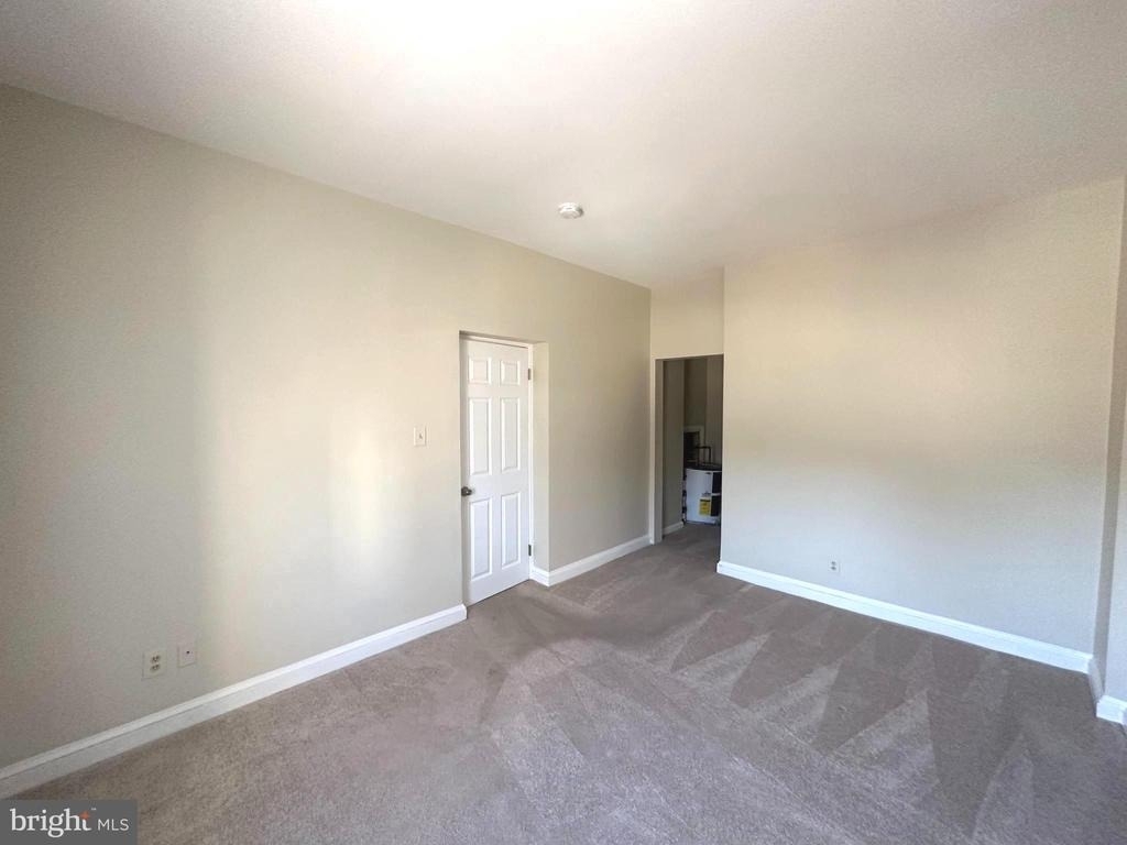 64 W Antietam Street - Photo 14