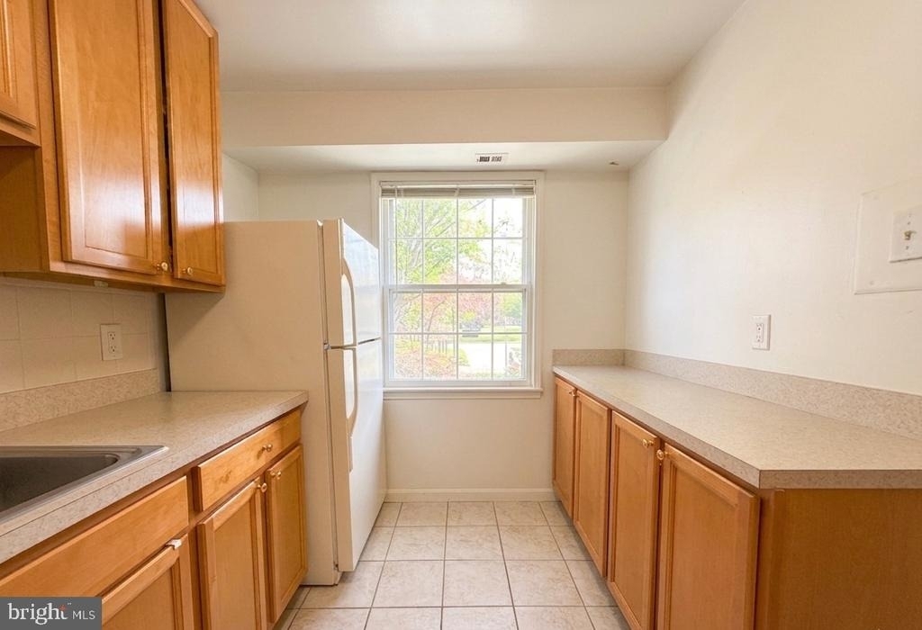 6008 Westchester Park Drive - Photo 2