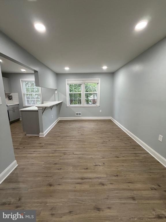 12928 Claxton Drive - Photo 2