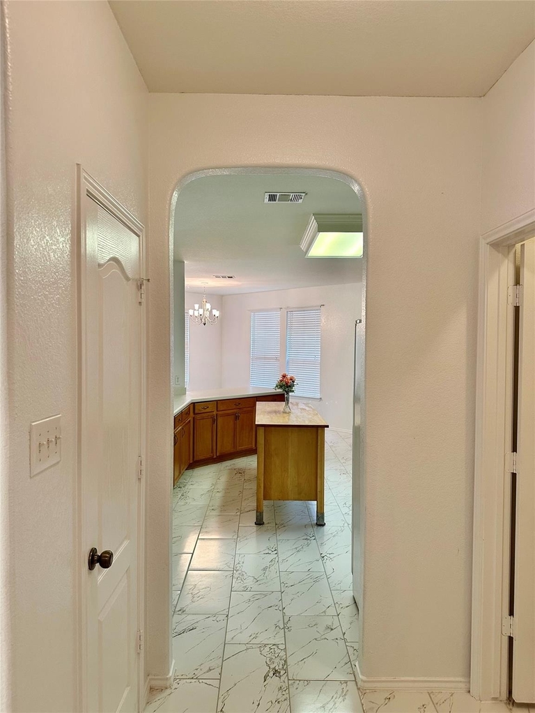 521 Paladen Pl - Photo 7
