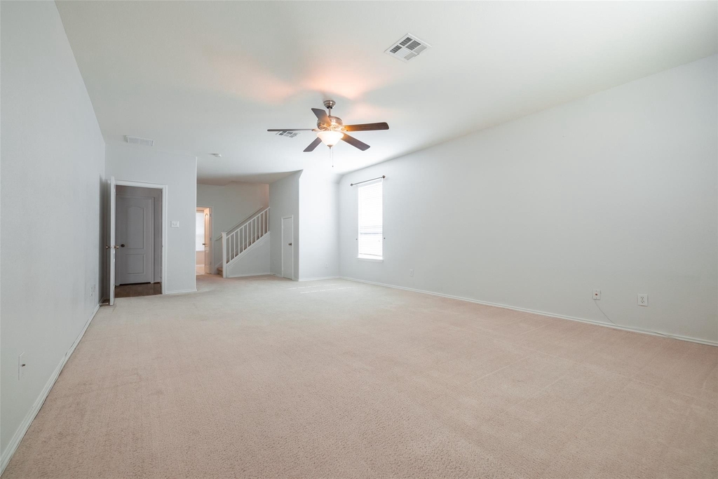 521 Paladen Pl - Photo 10