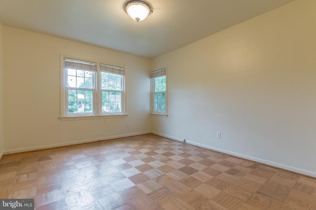 9702 Bellevue Drive - Photo 17