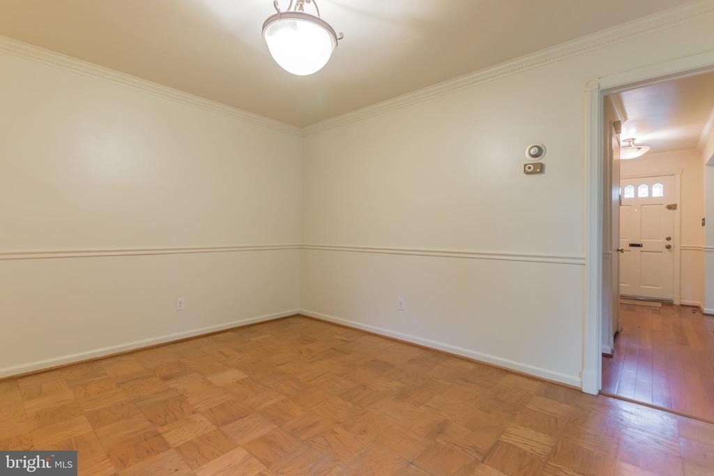 9702 Bellevue Drive - Photo 8
