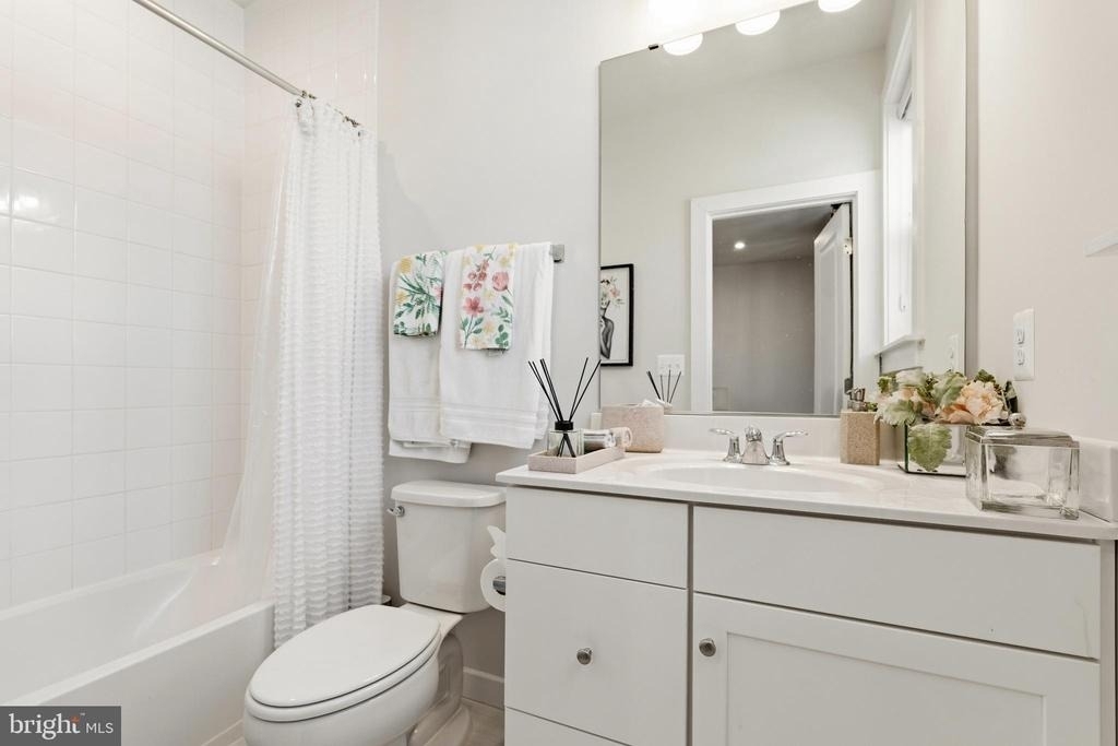 16233 Connors Way - Photo 16