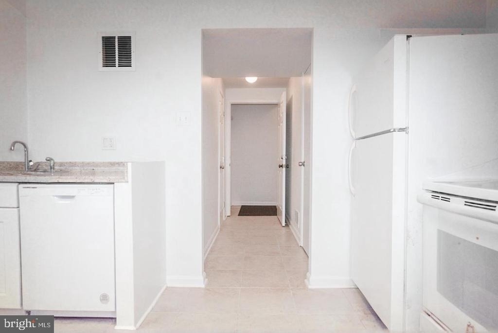 3104 Benton Square Drive - Photo 9