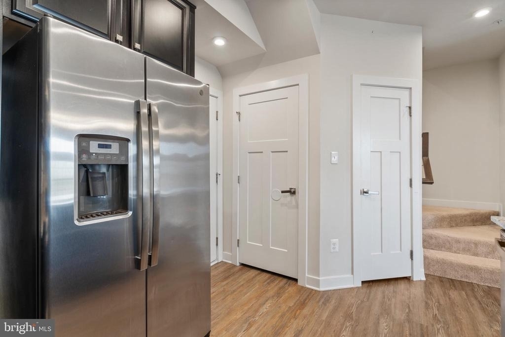5908 Etterbeek Street - Photo 9