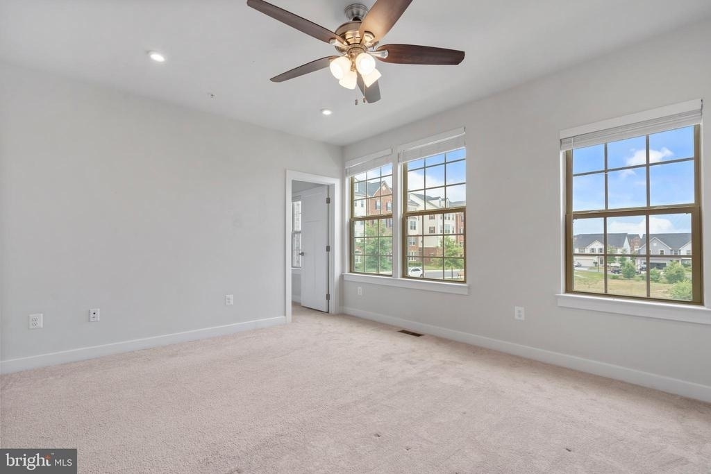 5908 Etterbeek Street - Photo 23