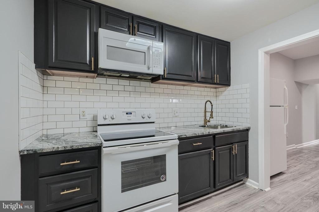 3014 Hamilton Avenue - Photo 11