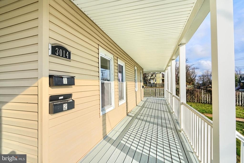 3014 Hamilton Avenue - Photo 3