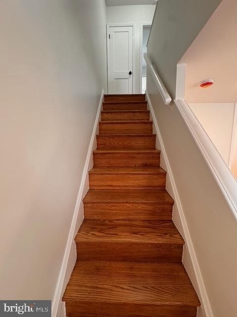 1090 Cameron Road - Photo 11