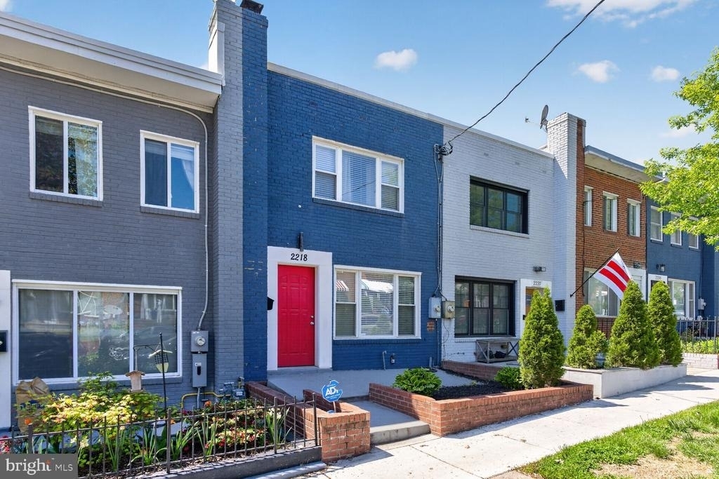 2218 16th Street Ne - Photo 19