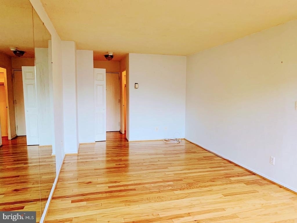 1330 New Hampshire Avenue Nw - Photo 5
