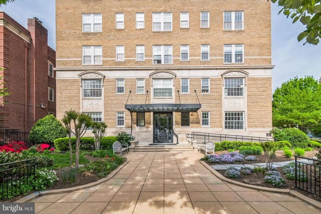 1750 16th Street Nw - Photo 0