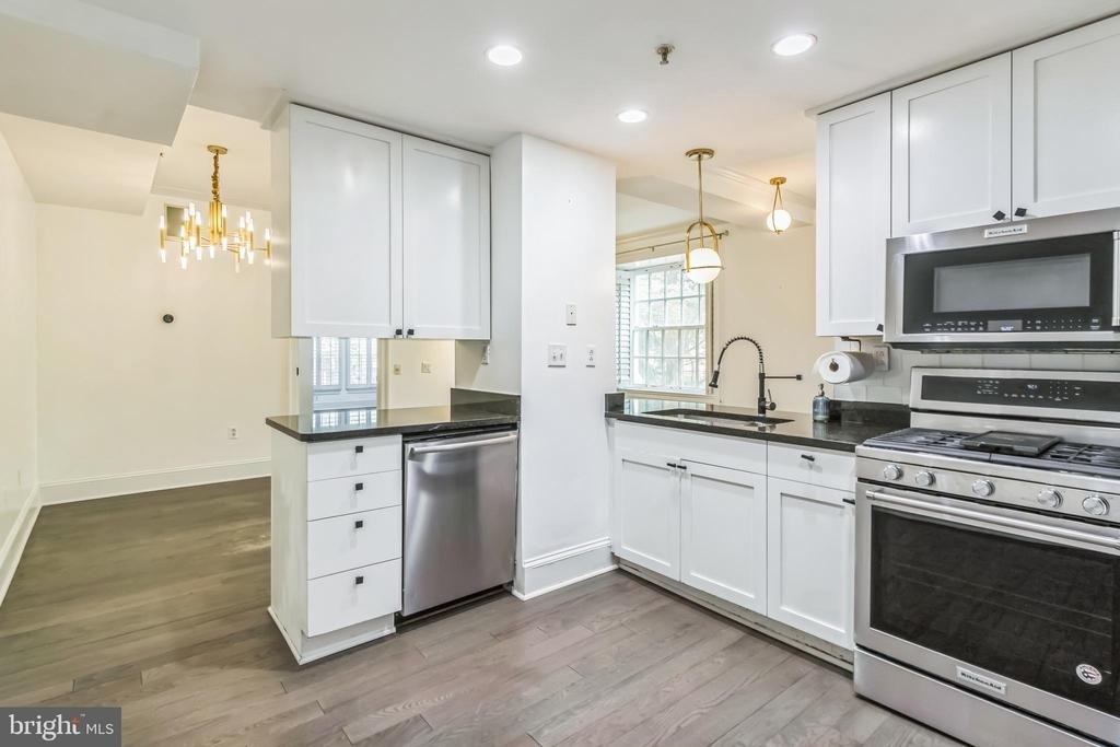 1750 16th Street Nw - Photo 2