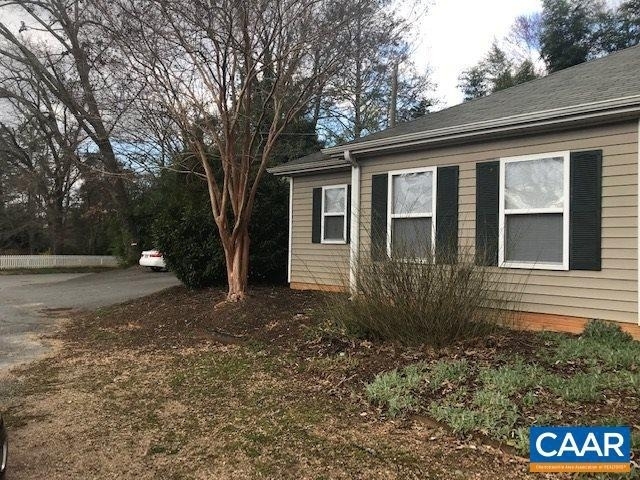 109 Chelsea Dr - Photo 1