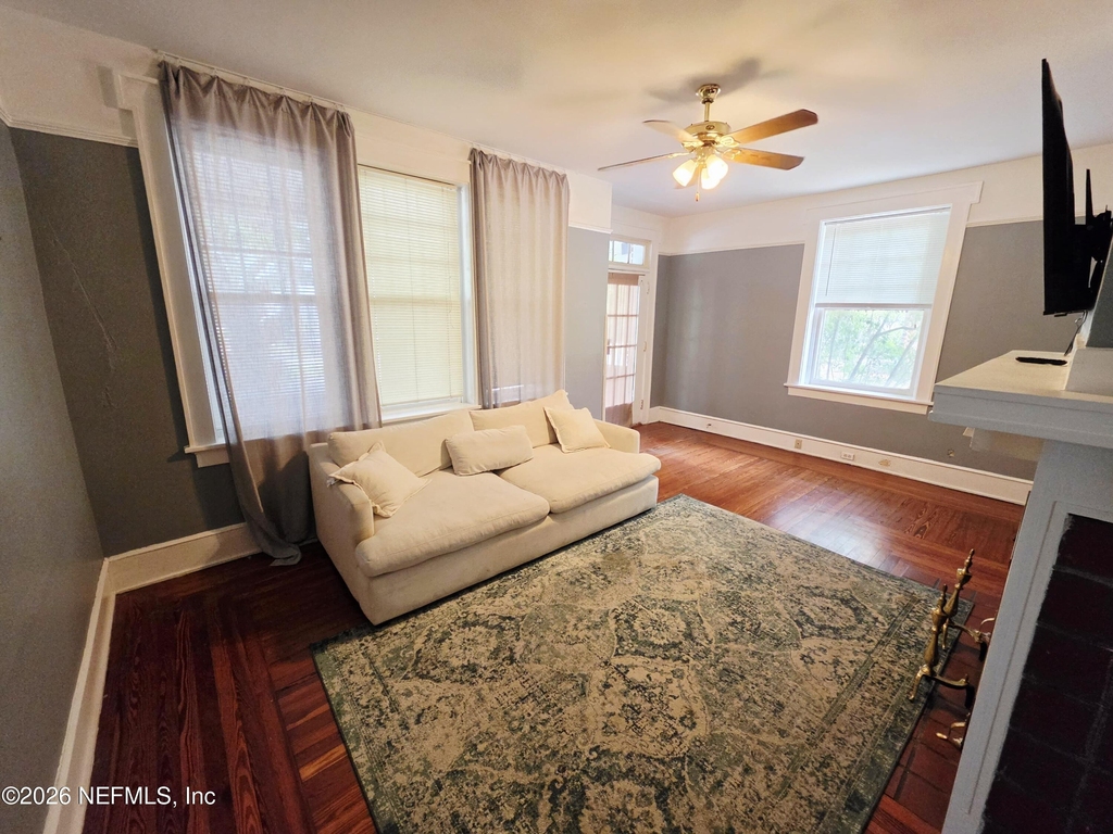 146 6th Street - Photo 4