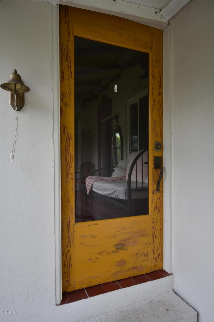 4641 Blount Avenue - Photo 2