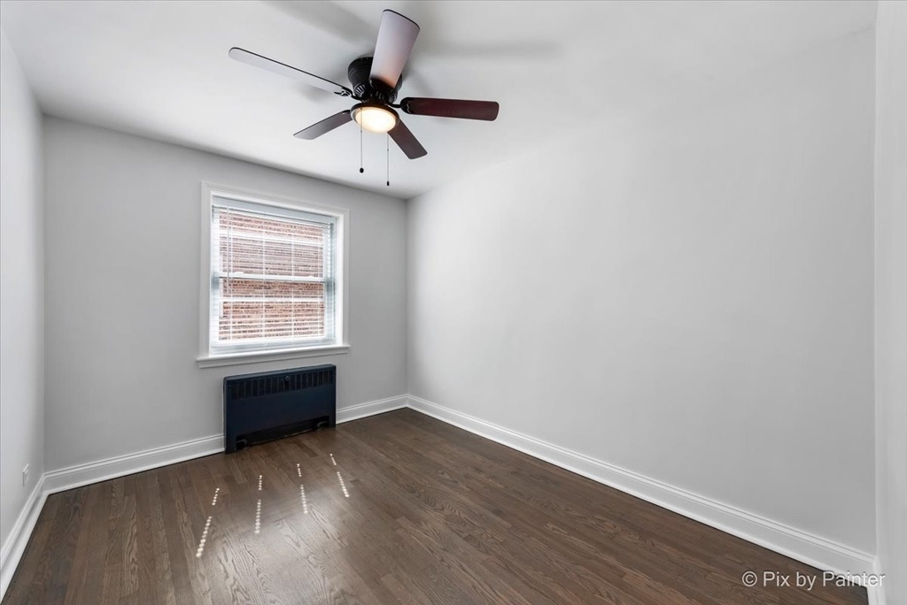 2729 W Berwyn Avenue - Photo 13