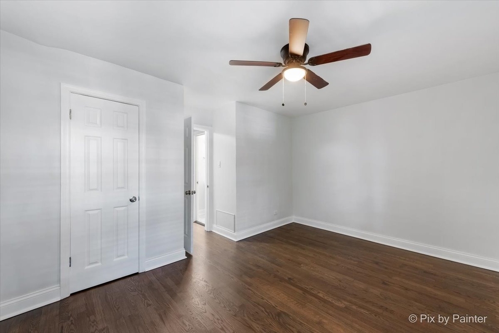 2729 W Berwyn Avenue - Photo 14